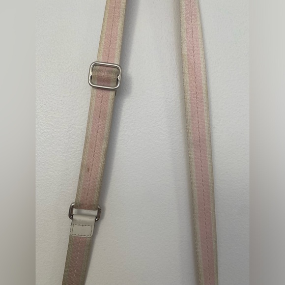 Coach - Messenger Crossbody Bag in Pink/Grey/White Colorblock Signature Canvas - Picture 11 of 13